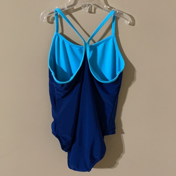 Girl’s NWOT Swimsuit - Picture 2 of 2